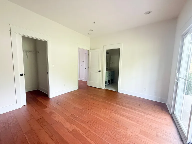 208 Allison Way — Photo 12