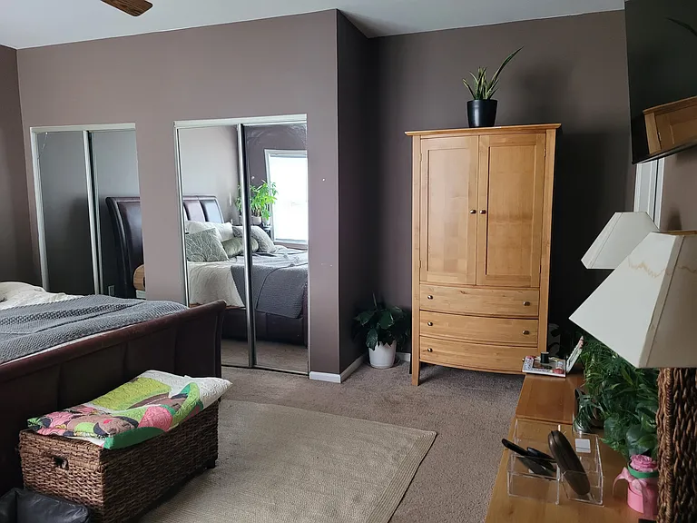 303 Amersham Dr #G — Photo 11