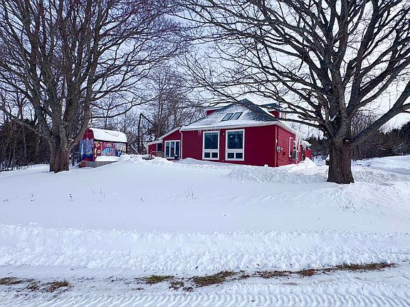 2nd image of 26 Macintyre Rd