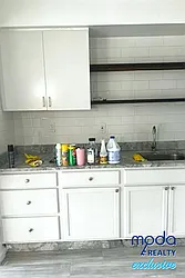 Rented by Moda Realty