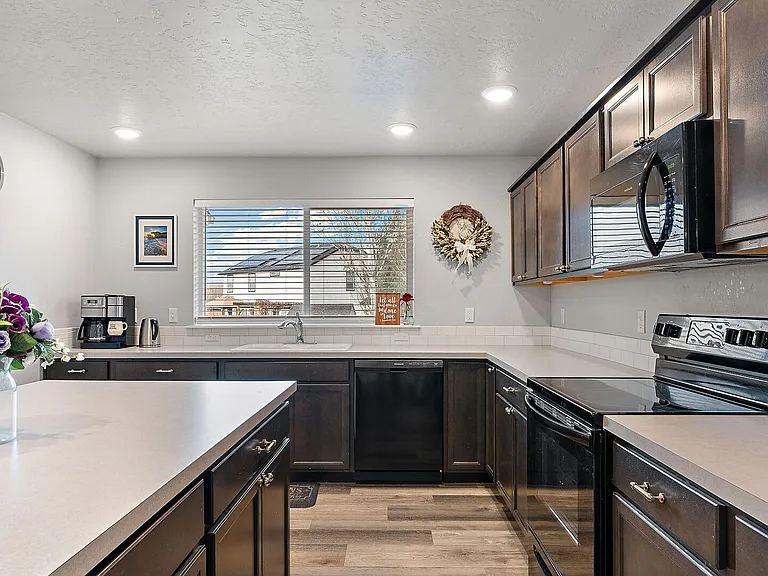 1077 N Bowknot Lake Pl — Photo 6
