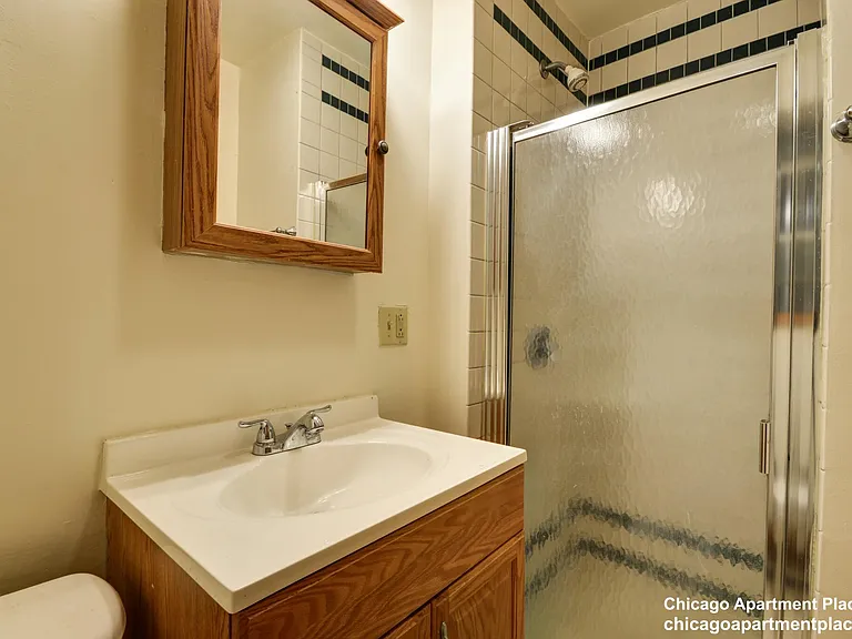 3722 N Fremont St #G — Photo 10