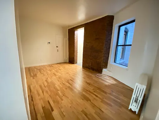 Rented by Best Apartments North Inc | media 41