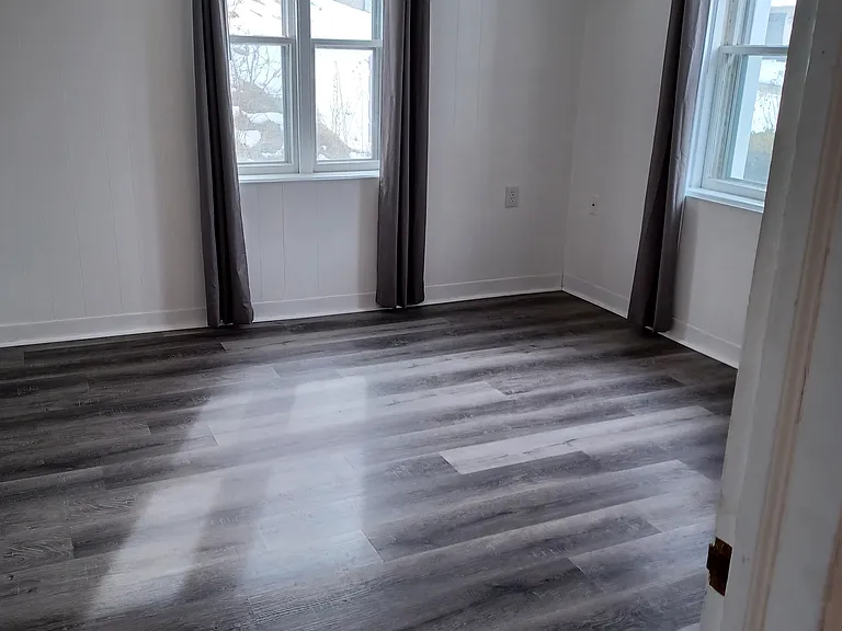 232 N Lake St SE #1 — Photo 30