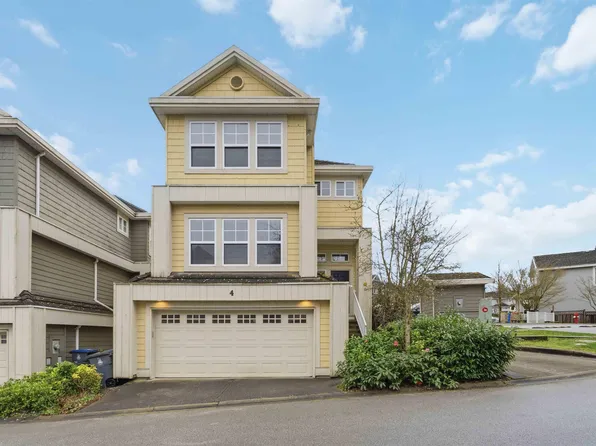 3495 147a St #4, Surrey, BC V4P 0C9