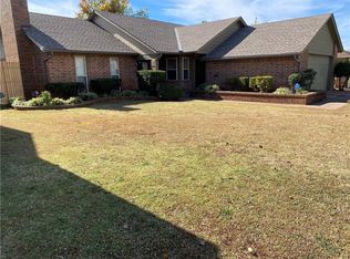 2508 Fairfield Dr, Edmond, OK 73012