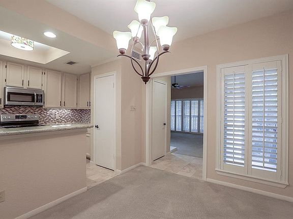 5th image of 11711 Memorial Dr APT 122