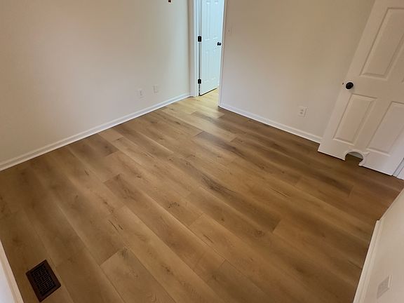 4th image of 200 Gibson Park Dr #B