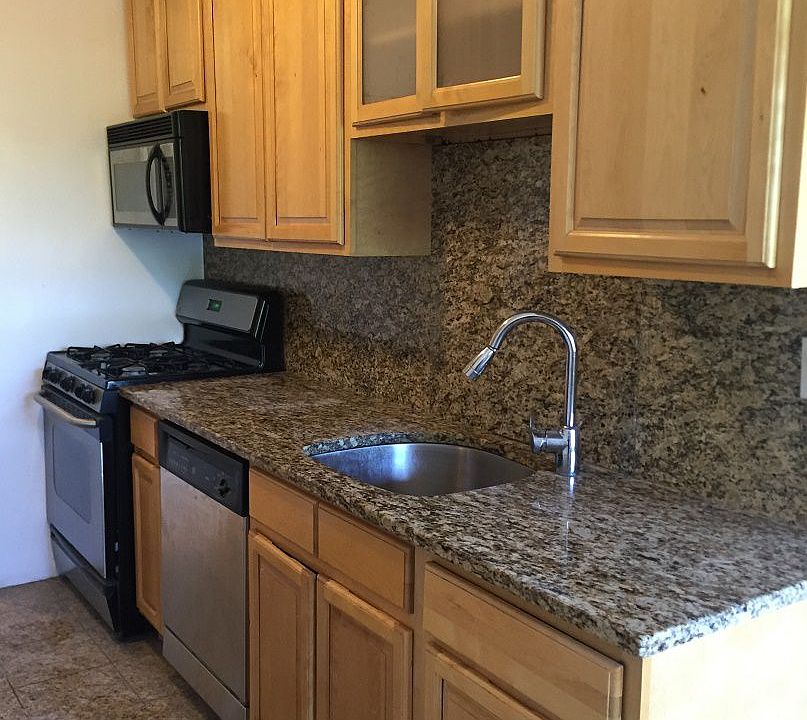 1st image of 160 W 97th St APT 4C