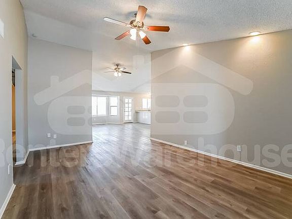 3rd image of 8525 N 55th Ave