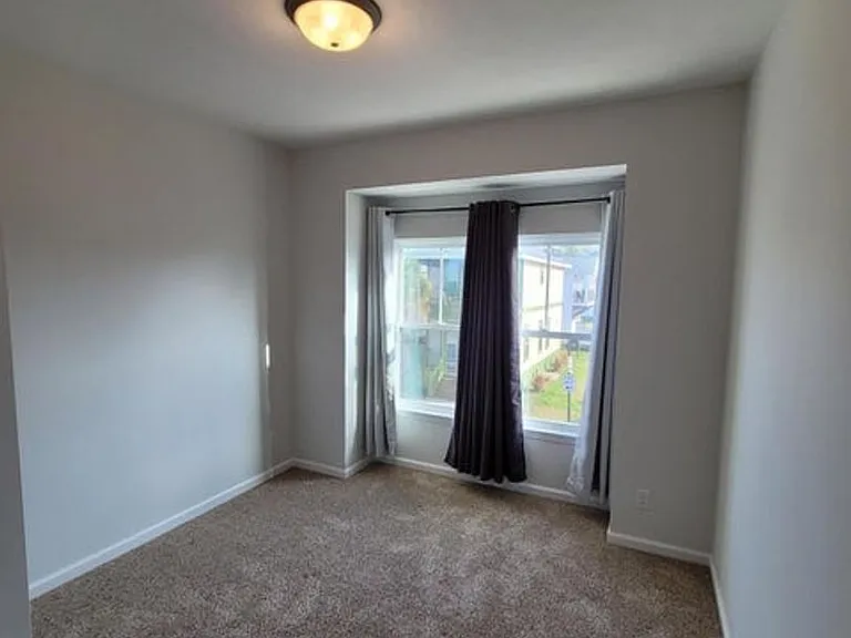 5817 Jasmine Ct — Photo 17