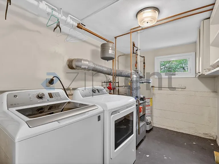 30 Mary Ln — Photo 25