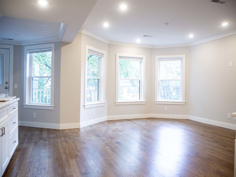 53 Quint Ave. #2 Boston (Allston) Shared Unit Photo 5
