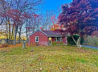 5125 Cetronia Rd, Allentown, PA 18106
