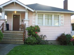 5313 7th Ave NE, Seattle, WA 98105