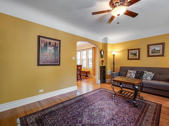 4th image of 3304 N Oak Park Ave