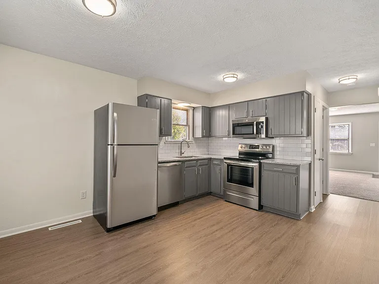108 North St #110 — Photo 5