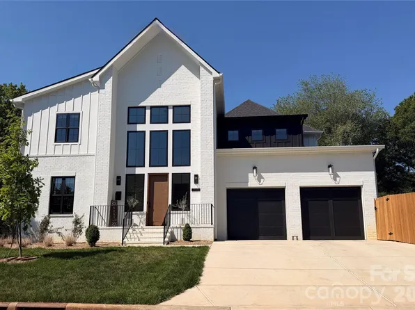 3856 Moultrie St, Charlotte, NC 28209