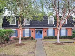 211 Versailles Blvd, Lafayette, LA 70501