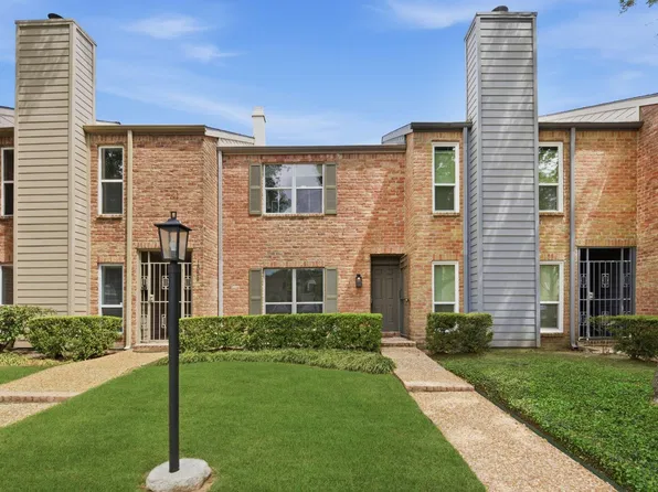 1011 Fountain View Dr, Houston, TX 77057