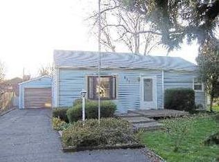 935 Ogden Rd, New Lenox, IL 60451