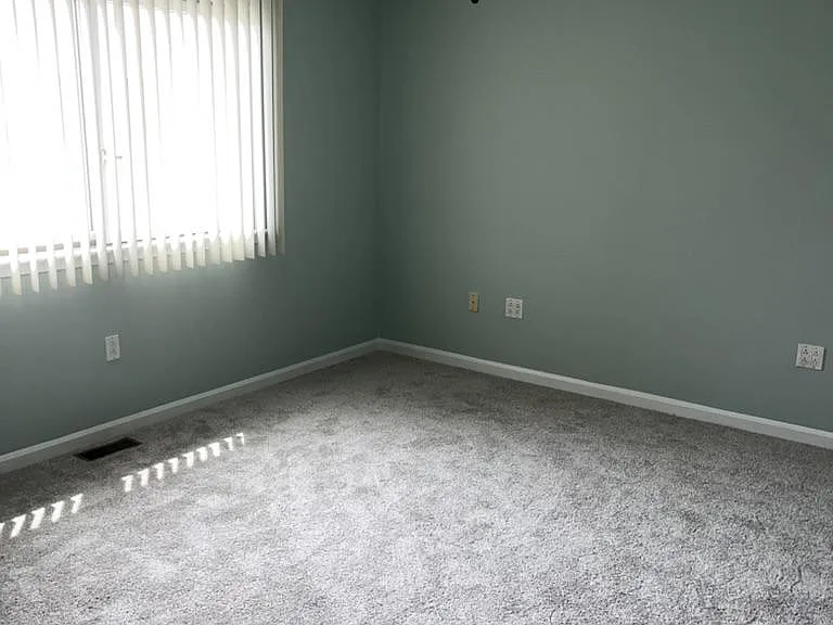 11 Reese Ave — Photo 18
