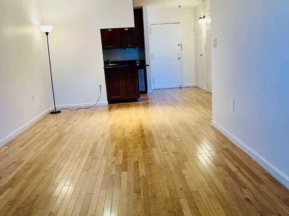 10 Palisade Ave APT 2E, Cliffside Park, NJ 07010