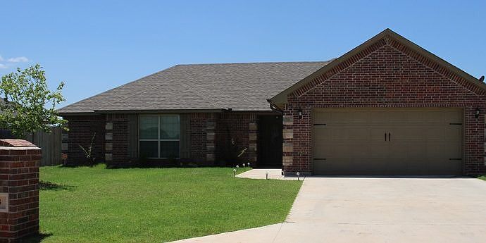 1st image of 313 Marilyn Glover Dr