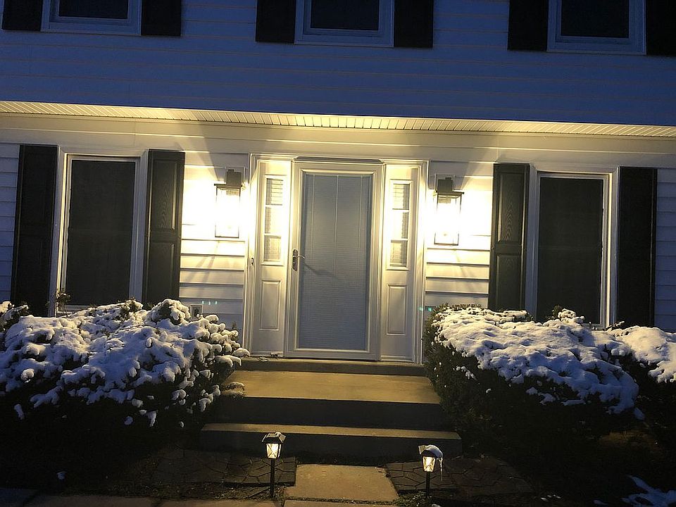 1st image of 3894 Maryland Manor Dr
