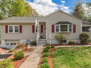 570 Franklin St, Reading, MA 01867