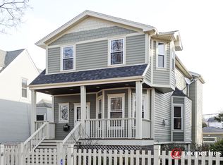 4249 N Springfield Ave, Chicago, IL 60618