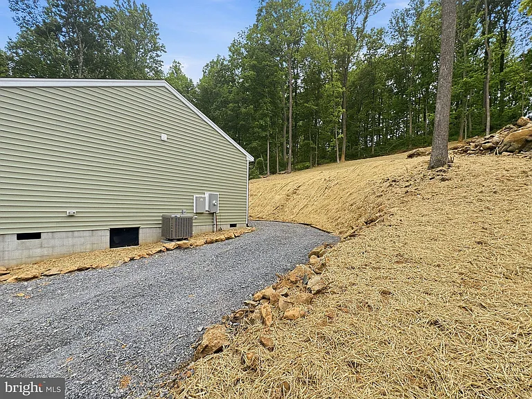 441 High Top Rd — Photo 44