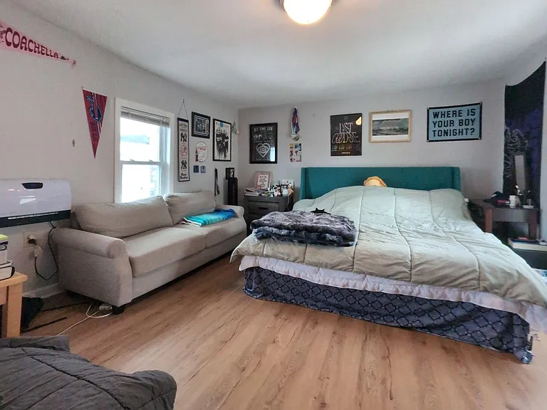 56R Newcomb St — Photo 9