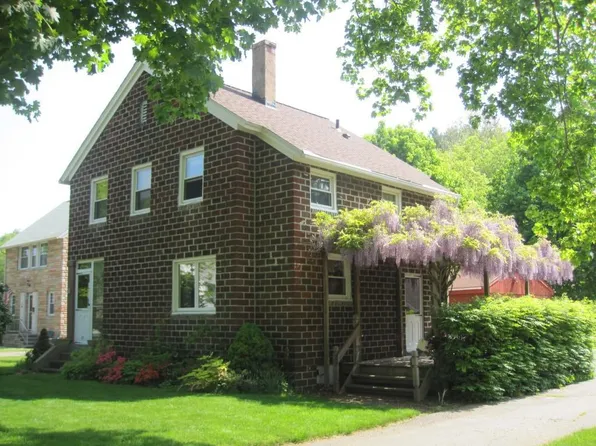 17 Olympic Ave, Stafford Springs, CT 06076