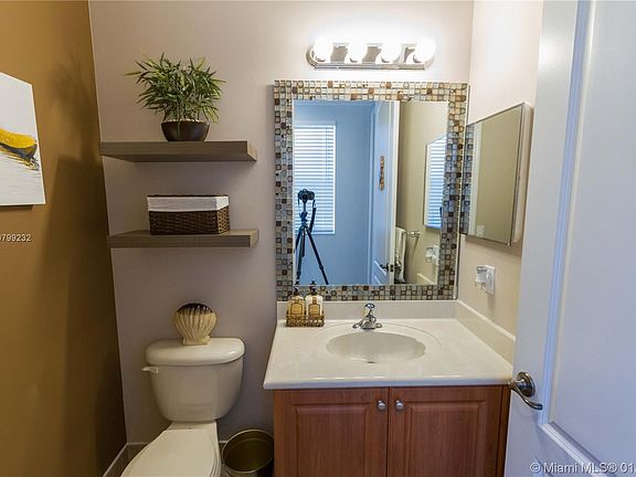 4th image of 404 SW 147th Ave #5001
