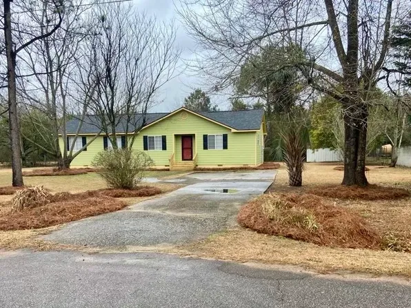 140 Sunset Dr, Fort Valley, GA 31030