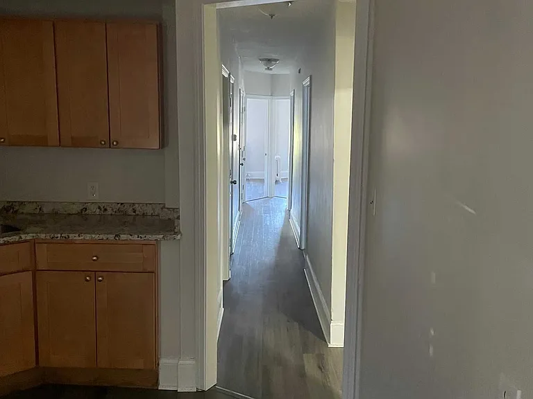 Walnut Ave — Photo 2