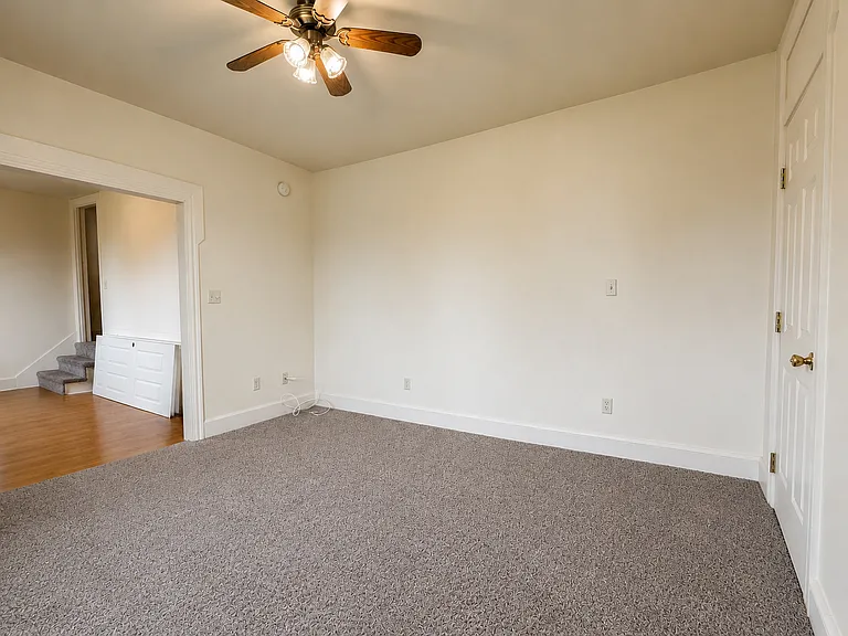 504 Fivepointville Rd #2 — Photo 9