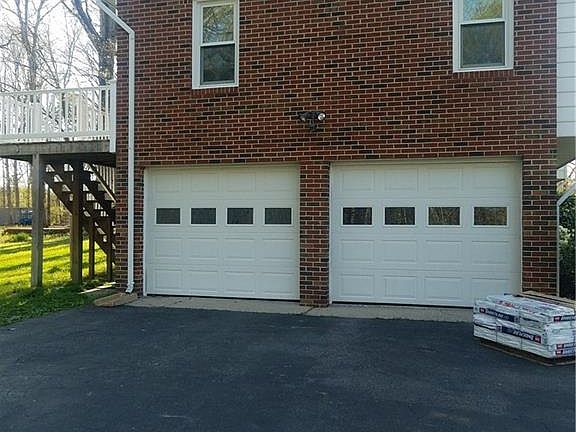 4th image of 10521 Dakins Dr