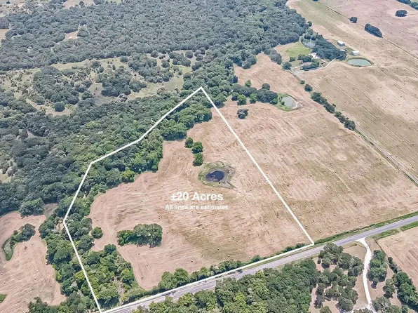 Gathings Ave, Covington, TX 76636