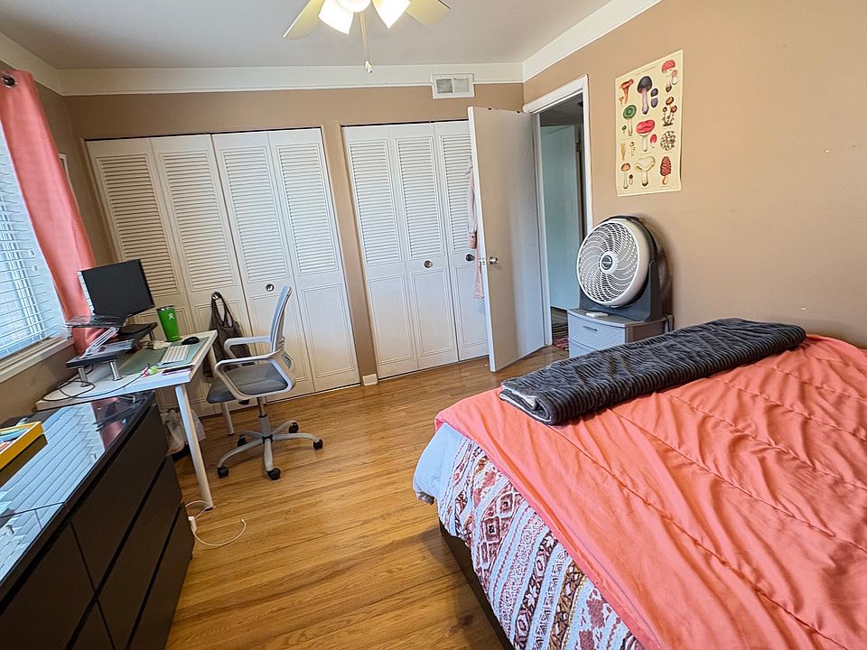 1st image of 1205 Island Dr