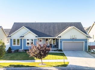 3307 Wheat Ridge St, Williston, ND 58801