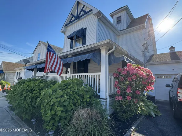 218 Marine Pl, Avon By The Sea, IL 07717