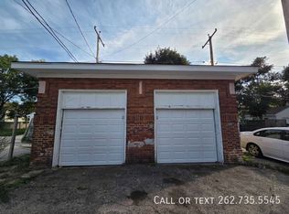 2007 Washington Ave, Racine, WI 53403