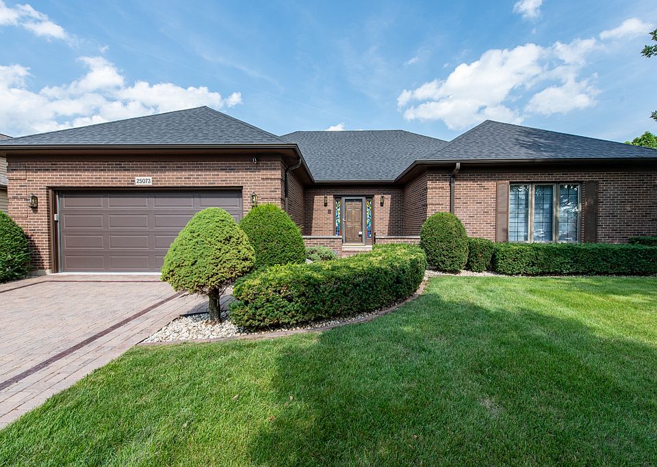 1st image of 25073 W Nicklaus Way