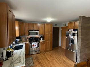 916 24th Ave NW, Minot, ND 58703