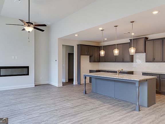 7th image of this home
