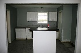 3rd image of 6020 Walnut Dr