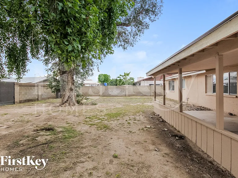 3846 W Dalphin Rd — Photo 14