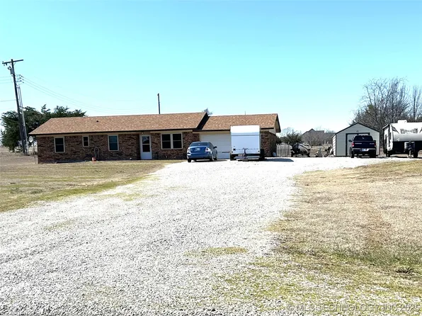 8877 Brock Rd, Ardmore, OK 73401
